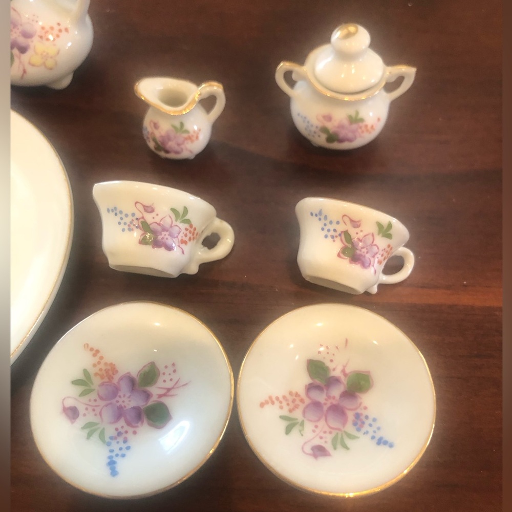 Miniature China tea set - Picture 2 of 4